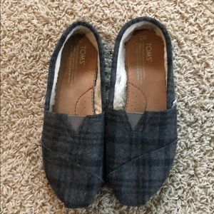 Toms- slip on shoes women’s size 7